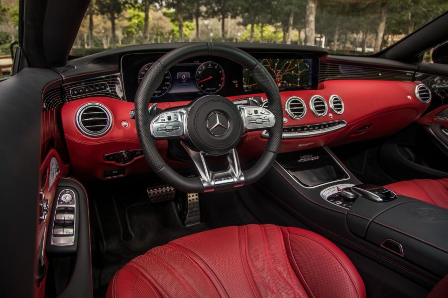 Торпедо Mercedes-AMG S65 Coupe (C217) 2018 года  (NA) (фото 5 из 44)